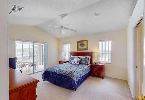 Others Peter and Gillian's Tuscan Ridge Vacation Home