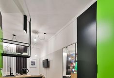 Others 7 Saint Thomas Corner