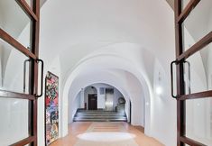 Others 3 Saint Thomas Corner