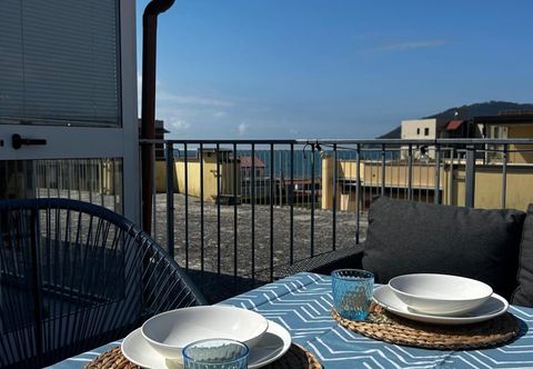 Others Cosy Apartment With Terrace View in Sarzana, Italy