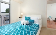 อื่นๆ 6 Fully Furnished 2 Bedroom Apartment Near Rittenhouse Apts by Redawning