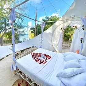 Primary image 1 Rock and Sea Bubble Lodges, Kilifi Hotels