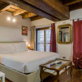 Primary image 1 Leoncin d'oro, Isola Rizza Apartments