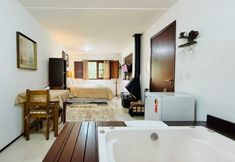 Lain-lain 6 Vila Eremita Pousada