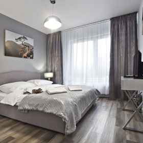 Room1華沙 P&O 公寓 Optyków,Kodrex s.c. Kowalscy G.J.飯店