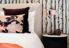 Others 6 Sensational Studio Apartment in Londons Vibrant Canary Wharf