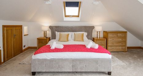 Others 2 Family House