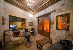 อื่นๆ 3 Serenus Cave Suites