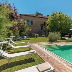 Room 1 Finestra Su Siena 16, Pasticceria Nannini Conca D'Oro Hotels