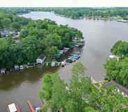 Khác 4 Paradise Cove Lakeside Cottages