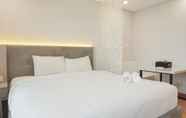 อื่นๆ 7 Elegant And Nice Studio At Capitol Suites Apartment