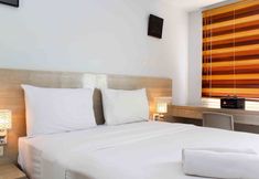 Khác 2 Comfy And Minimalist Studio At Mustika Golf Residence Apartment