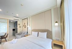 Others 5 Modern Studio Room With Jacuzzi At Art Deco Apartment