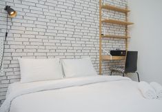 อื่นๆ 4 Warm And Comfort Studio At Akasa Pure Living Bsd Apartment