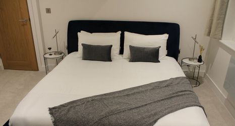 Others 2 Luxury 2 Bed Apartment In Rochester