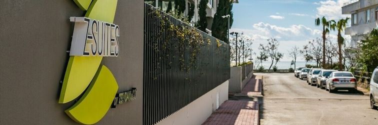 อื่นๆ Z-Suites