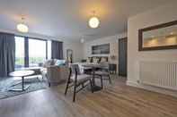 Others Seven Living Ashford - Luxury Studio Apartment