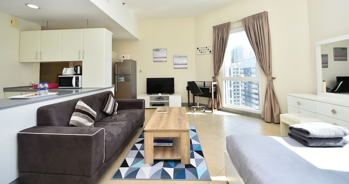 Lainnya Alia -Bright furnished studio near metro