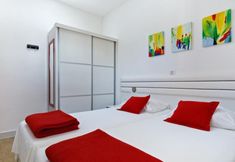 อื่นๆ 2 Fully Equiped Apartments for 3 Adults