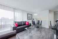 Lainnya Spacious Furnished Apartment - Sleeps 4 With Walkout Balcony, Parking Available