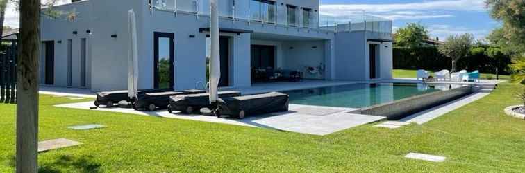 Others Fantastic Villa With Private Pool - Luxury Holidays on Private Island Albarella