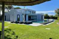 Others Fantastic Villa With Private Pool - Luxury Holidays on Private Island Albarella