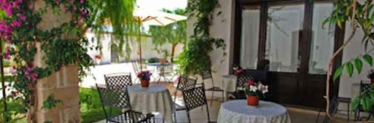 Lainnya Double Room in Ancient Masseria Near the sea in a Quiet Olive Trees