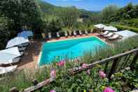 Lainnya 01 Spoleto Splash - Private Pool and Grounds