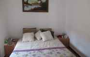 Others 7 Lovely 2-bed House in Valhascos
