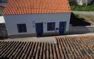 Others 3 Lovely 2-bed House in Valhascos