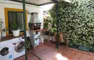 Others 4 Lovely 2-bed House in Valhascos