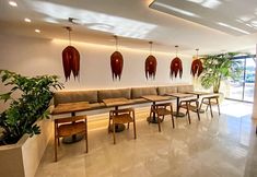 Lain-lain 2 S Estancia Suites