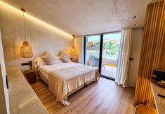 Lain-lain 6 S Estancia Suites