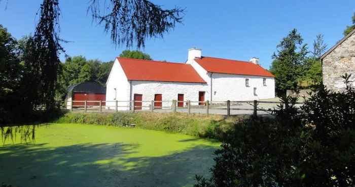 Lainnya Beautiful Grade 2 Welsh Longhouse With Rural Views