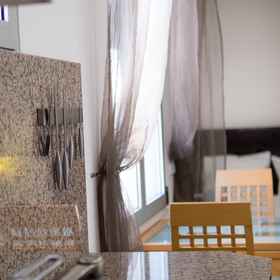 Room 1 Central Lagos Town Center Apartment Near Marina, Hotel Pasar Budak Eropa Pertama