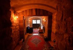 อื่นๆ 4 The Cave House