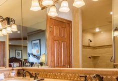 其他 7 Strawberry Park Ski-in Ski-Out Condo Close to Chairlift by RedAwning