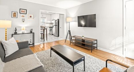 其他 2 881 Furnished Apartments