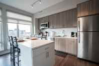 Lain-lain One Bedroom Apartment Near Waterfront in a Brand new Building 1 Apts by Redawning