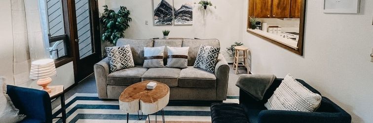 其他 73sw - Wood Fireplace - Wifi - Views - Sleeps 6 2 Bedroom Home by Redawning