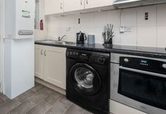 その他 5 One Bedroom Apartment by Klass Living Serviced Accommodation Coatbridge - Garturk Apartment With Wifi  and Parking