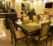 อื่นๆ 4 Spacious Executive Luxury Apartment With Balcony