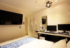 Others 5 Yeonsinnae D Station