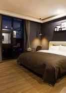 Room Busan Yeonsan Togok Brown Dot