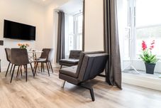 Others Baker Chambers