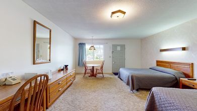 其他 4 Circle Court Motel