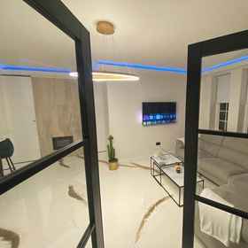 Primary image 1 Beautiful and Modern Apartment in North London, UK, North London Grammar School Hotels