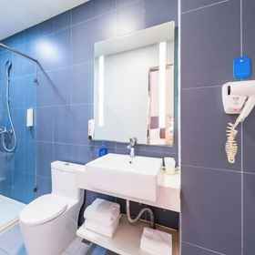 Room 1 HanTing Hotel (Beijing Changchun Street), 백운관 호텔