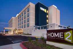 Home2 Suites by Hilton Garden Grove, 6.370.915 VND