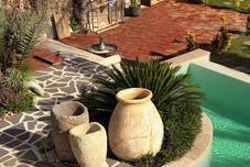 Others Kassandra Heritage